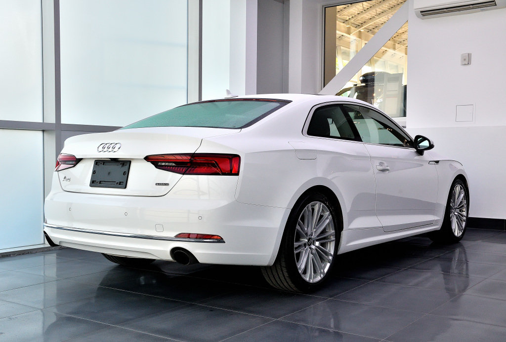 Certified Used 2019 BLANC Audi Komfort / Ensemble Commodités / Carplay image 8