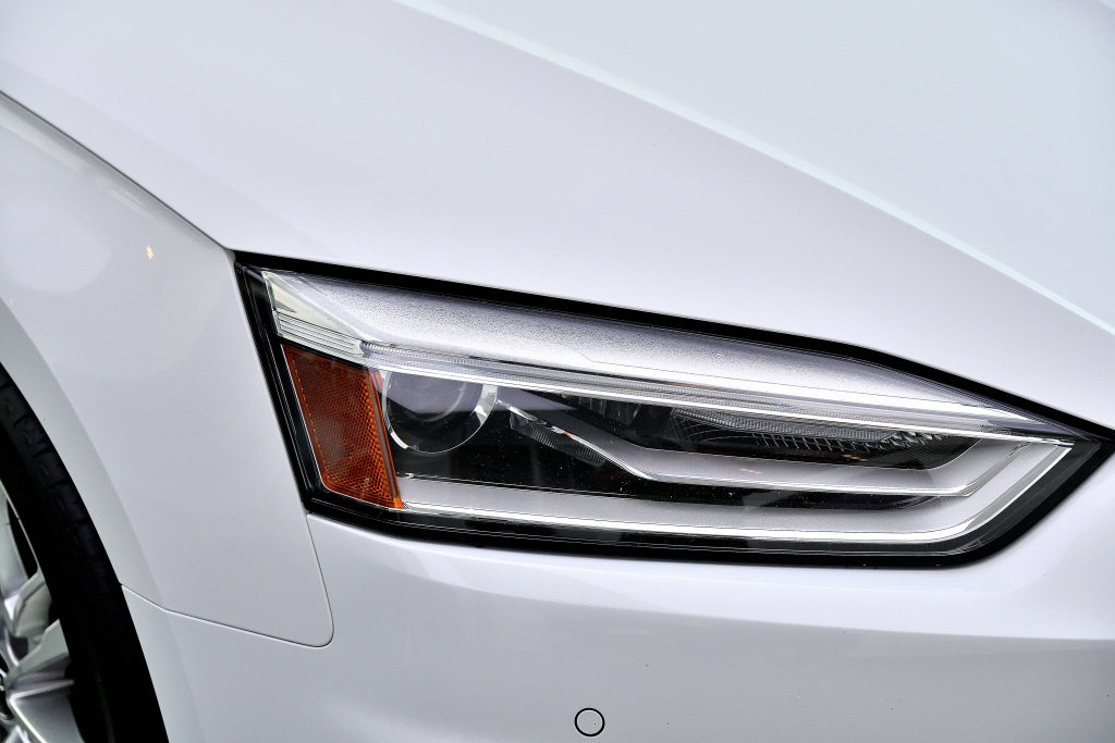 Certified Used 2019 BLANC Audi Komfort / Ensemble Commodités / Carplay image 3