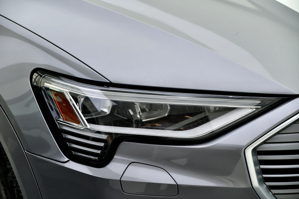 Certified Used 2019 GRIS TYPHON Audi Technik / Ensemble Luxe / Aide &Agrave; La Conduite image 3