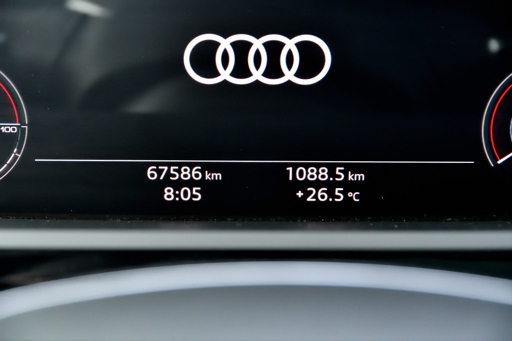 Certified Used 2019 GRIS TYPHON Audi Technik / Ensemble Luxe / Aide &Agrave; La Conduite image 22