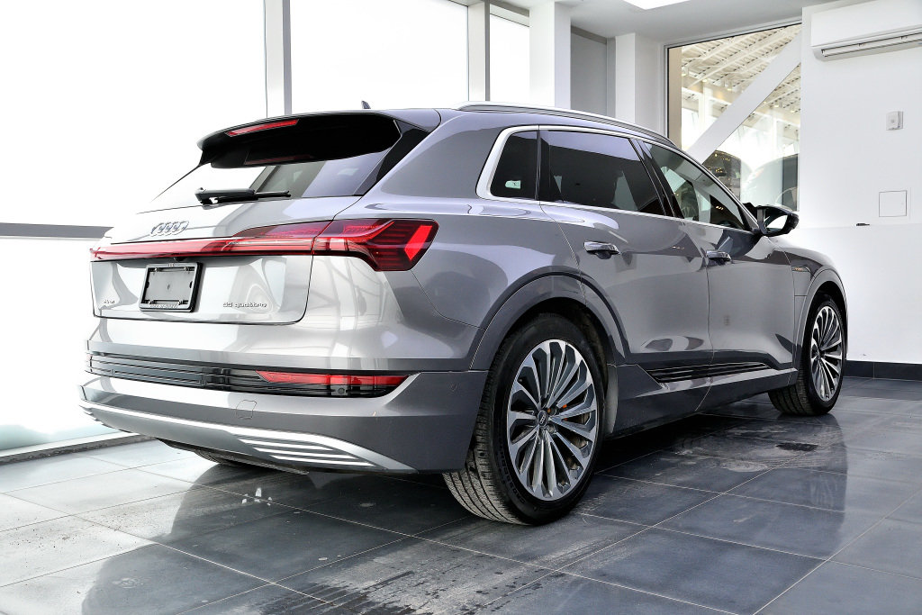 Certified Used 2019 GRIS TYPHON Audi Technik / Ensemble Luxe / Aide &Agrave; La Conduite image 9