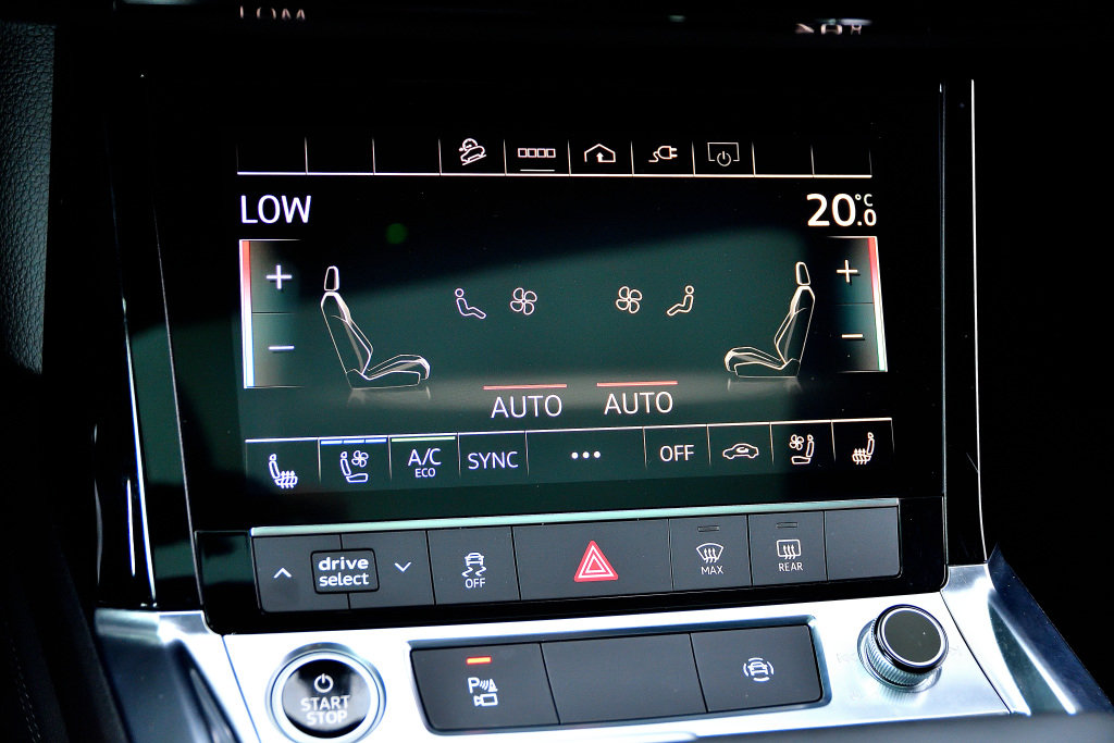 Certified Used 2022 NOIR Audi Progressiv / Ensemble Commodités / Carplay image 27