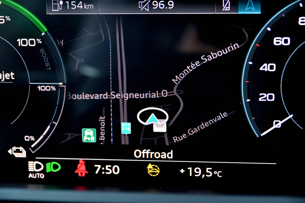Certified Used 2022 NOIR Audi Progressiv / Ensemble Commodités / Carplay image 23