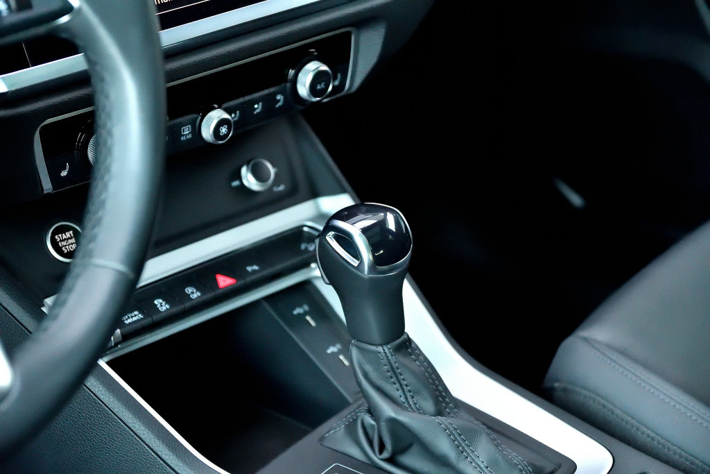 Certified Used 2022 BLEU NAVARRA MÉTALLISÉ Audi Komfort / Quattro / Edition Vorspung / Carplay image 13