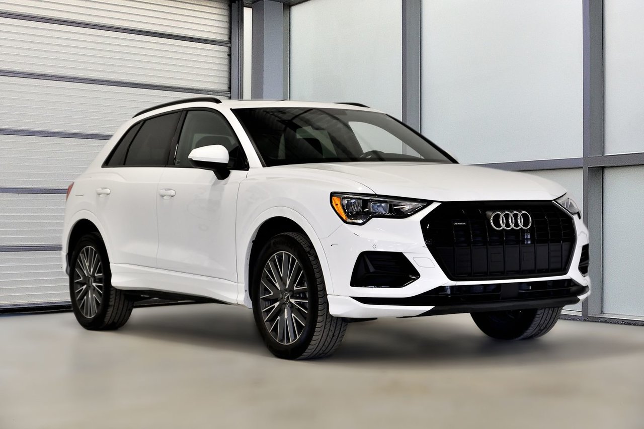 Black 2023 Audi Q3 SUV / Crossover Automatic