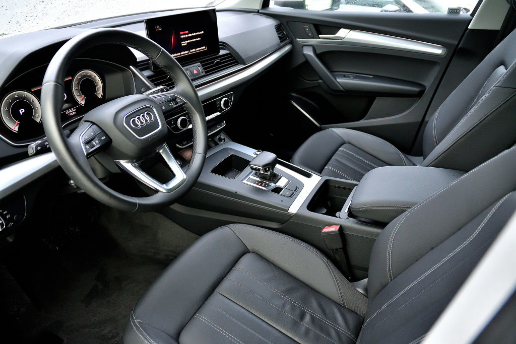 Certified Used 2022 BLANC IBIS Audi Progressiv / Navigation / Toit Ouvrant / Carplay image 2