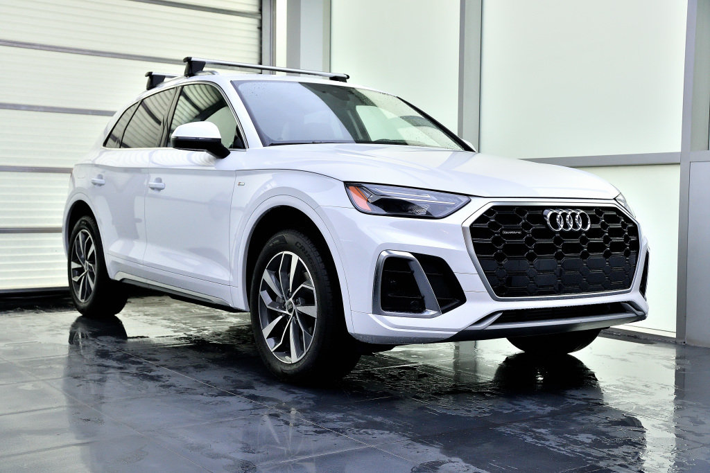 2022 Audi Q5 Progressiv / Navigation / Toit Ouvrant / Carplay