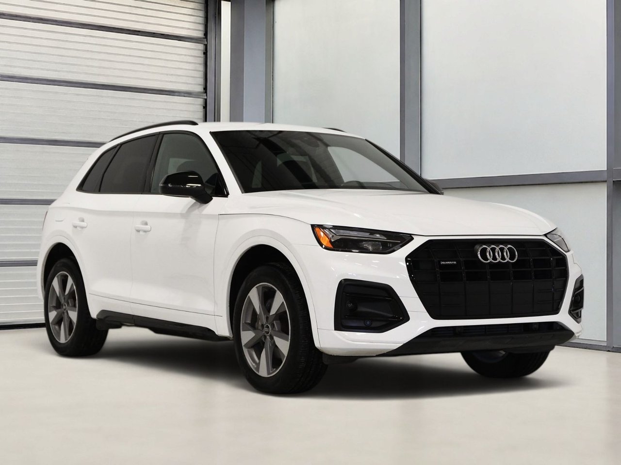 White 2023 Audi Q5 SUV / Crossover Automatic