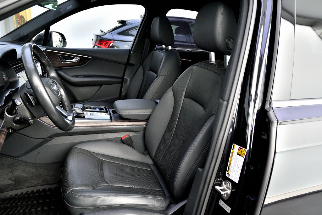 Certified Used 2020 NOIR Audi Technik / Aide A La Conduite / 22 Pouces / Carplay image 17