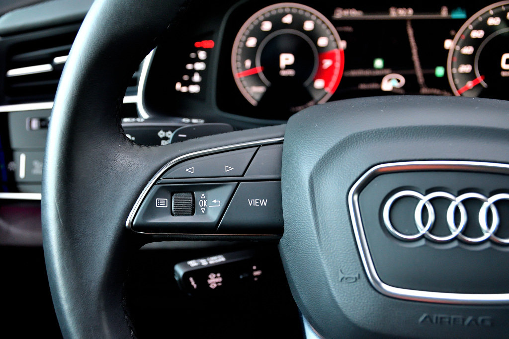 Certified Used 2021 NOIR Audi Technik / Black Optics / Aide A La Conduite / Luxe image 30