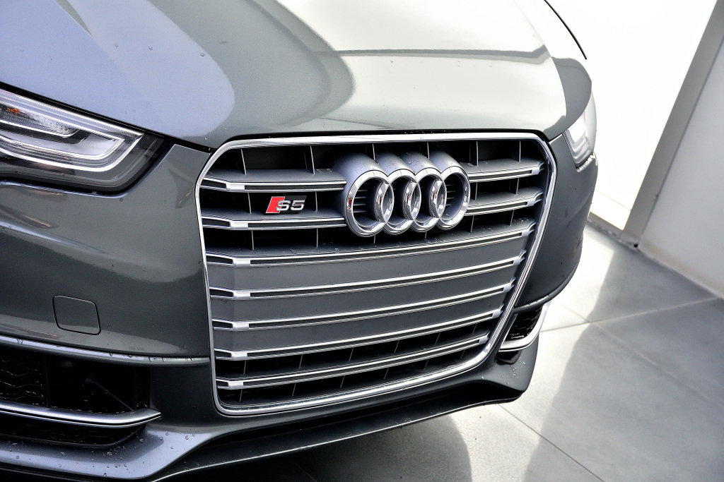 Used 2015 GRIS Audi Technik / Navigation / 19 Pouces / Bang & Olufsen image 4
