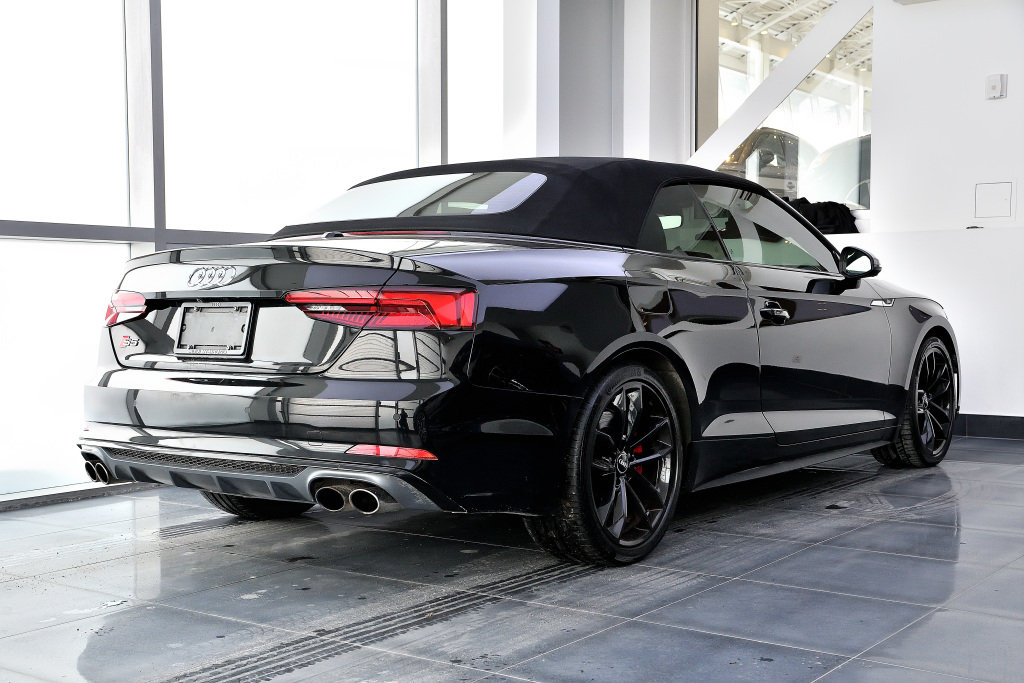 Certified Used 2019 NOIR MYTHOS METALLISE Audi Technik / Quattro / Aide À La Conduite / Carplay image 28