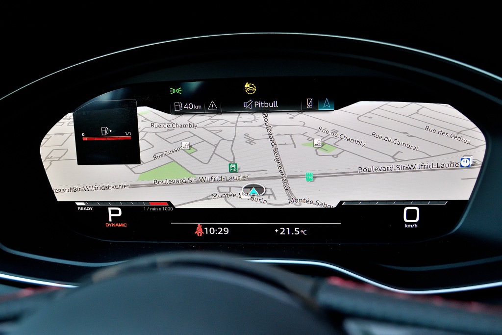 Certified Used 2022 GRIS QUANTUM Audi Progressiv / Black Optics / Navigation / Carplay image 17