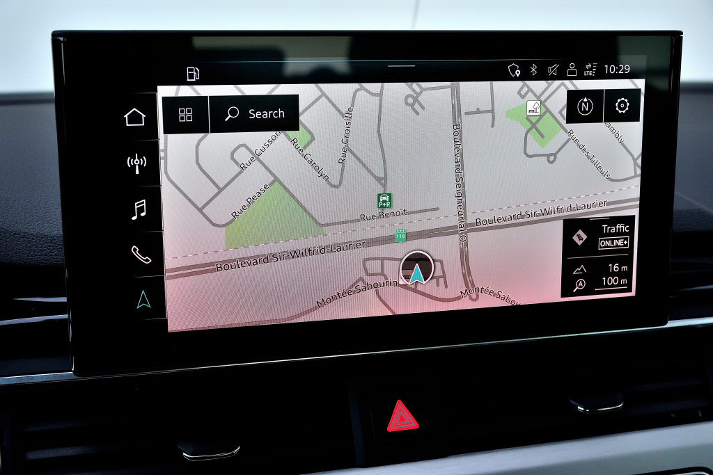 Certified Used 2022 GRIS QUANTUM Audi Progressiv / Black Optics / Navigation / Carplay image 21