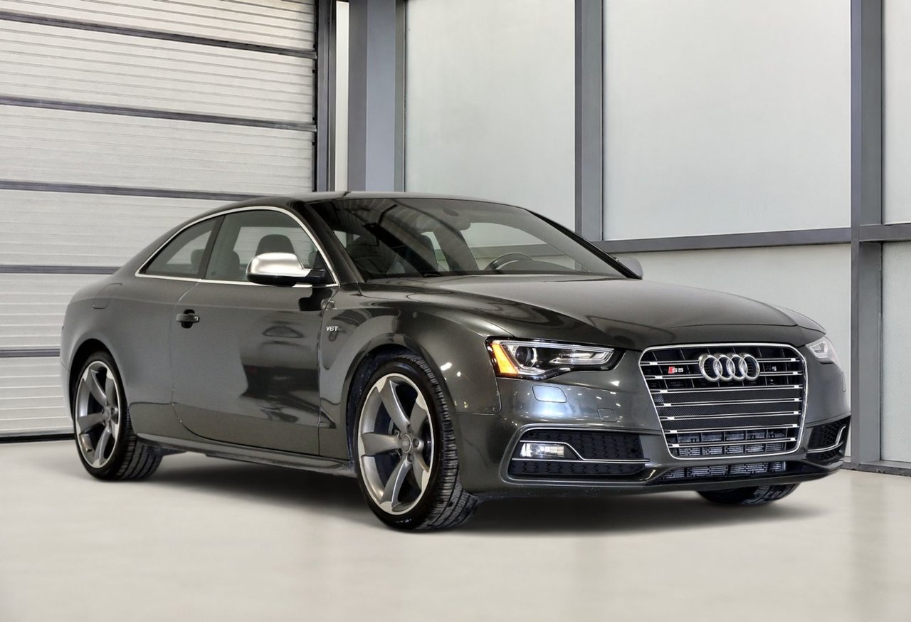 Gray (GRIS DAYTONA NACRÉ) 2015 Audi S5 Coupe Manual