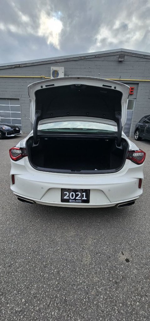 Used 2021 white Acura SH-AWD Platinum Elite image 5