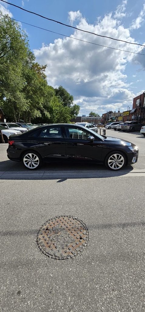 Certified Used 2022 Brilliant black Audi KOMFORT image 2