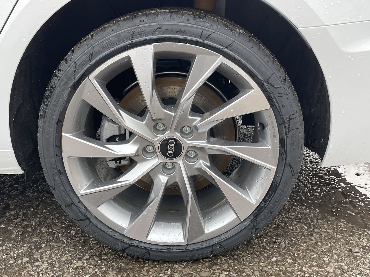 New 2023 Ibis white Audi Progressiv image 18