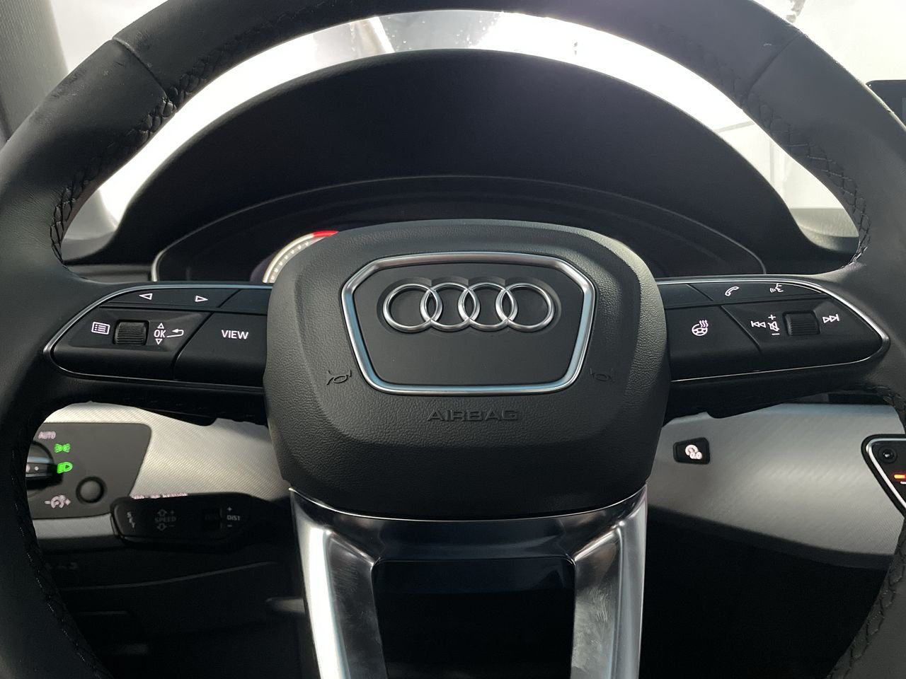 Used 2023 Glacier white metallic Audi 45 2.0T Progressiv quattro 7sp S Tronic image 22