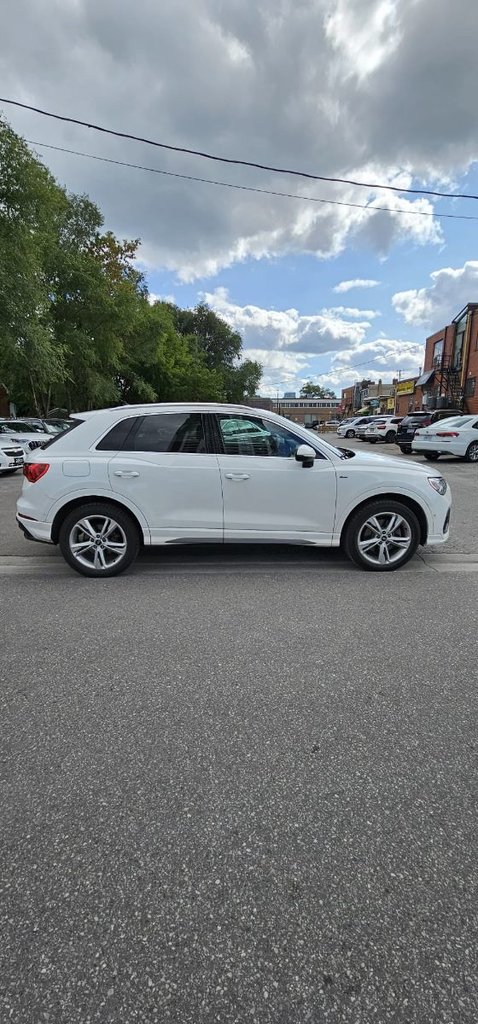 Used 2021 WHITE Audi TECHNIK image 2