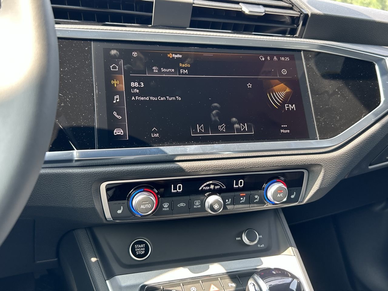 New 2023 Mythos black metallic Audi Komfort 45 TFSI quattro image 27