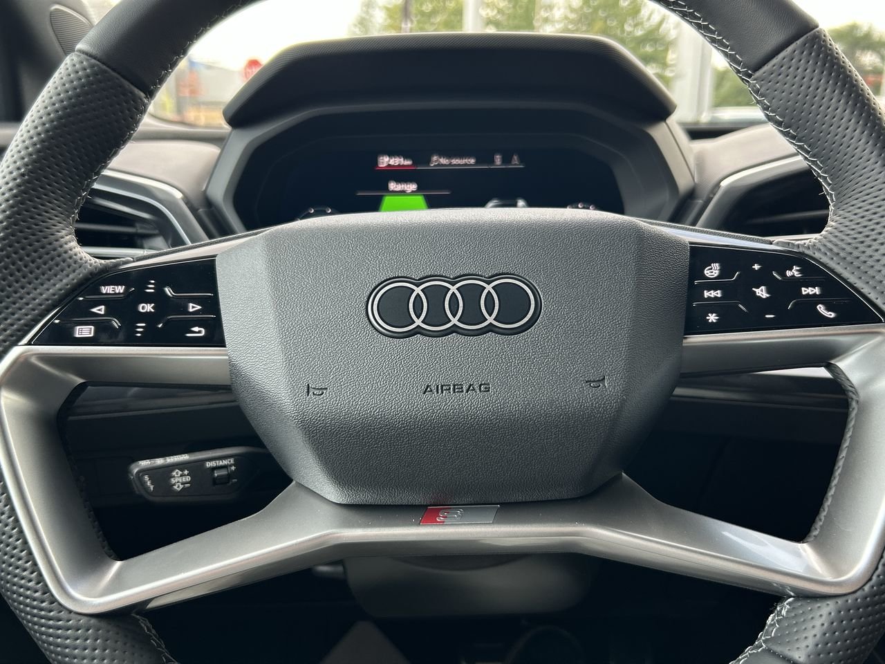 New 2023 Glacier white metallic Audi 50 quattro image 22
