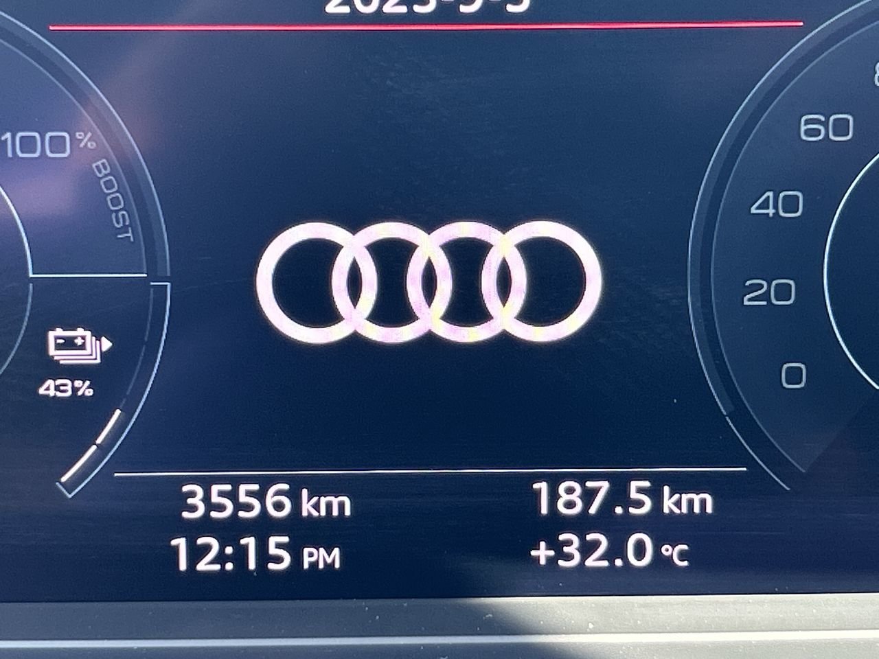 Used 2023 White Audi 50 quattro image 23