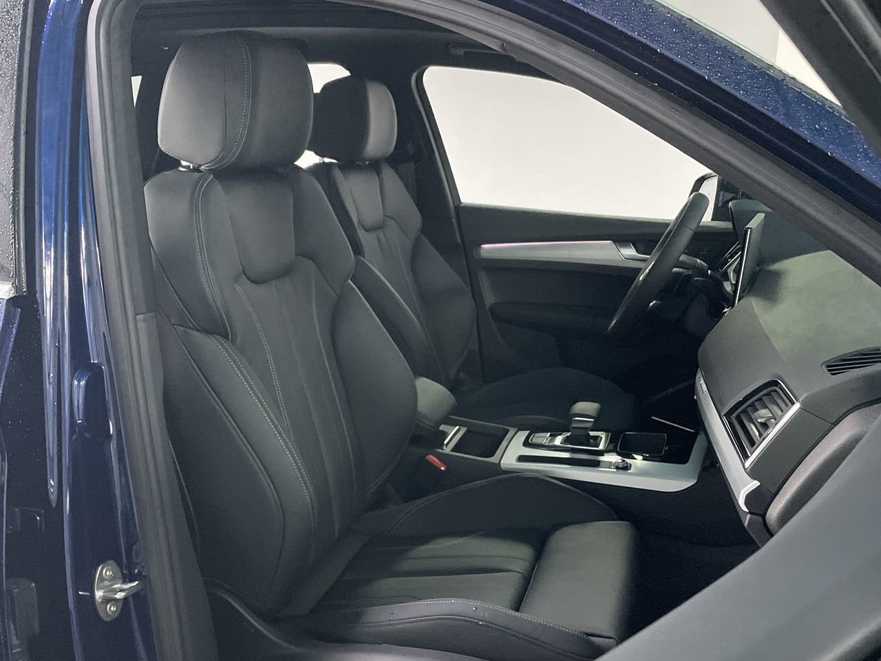 New 2023 Navarra blue metallic Audi Technik 45 TFSI quattro image 32