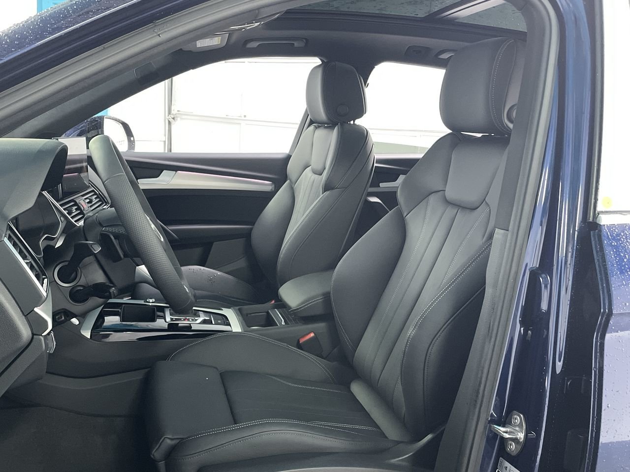 New 2023 Navarra blue metallic Audi Technik 45 TFSI quattro image 19