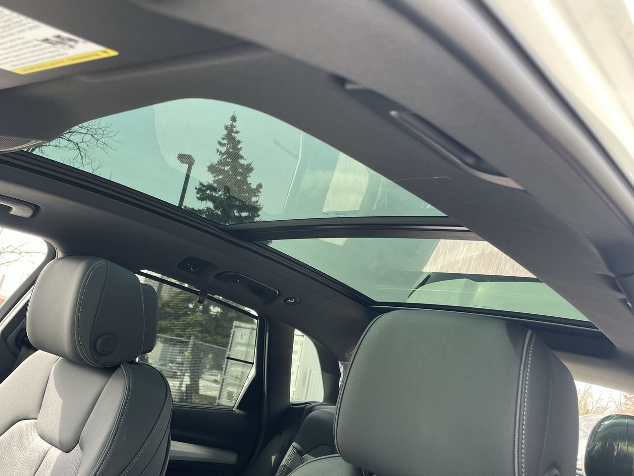 New 2023 Ibis white Audi Technik 45 TFSI quattro image 30