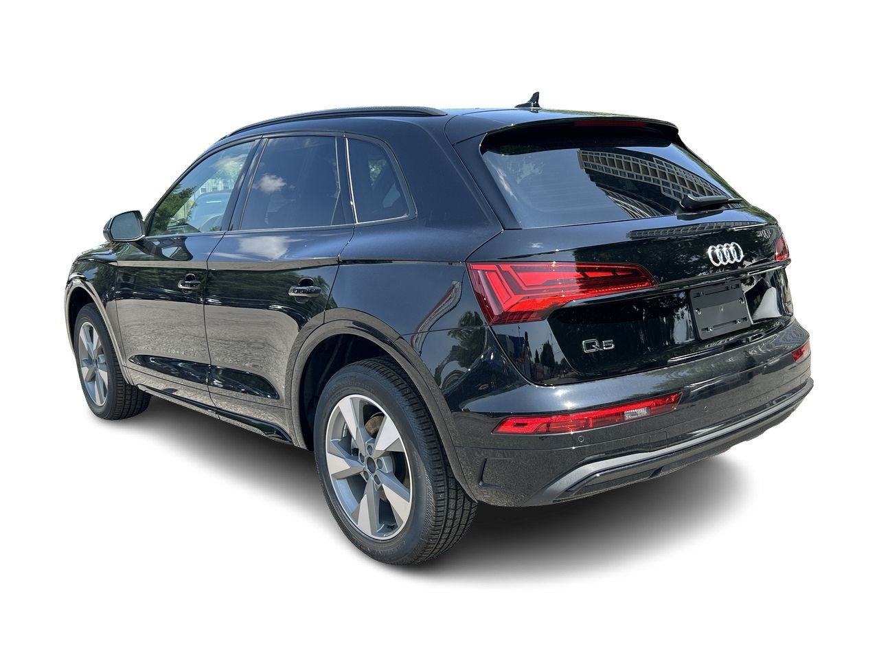 New 2023 Brilliant black Audi Komfort 45 TFSI quattro image 7