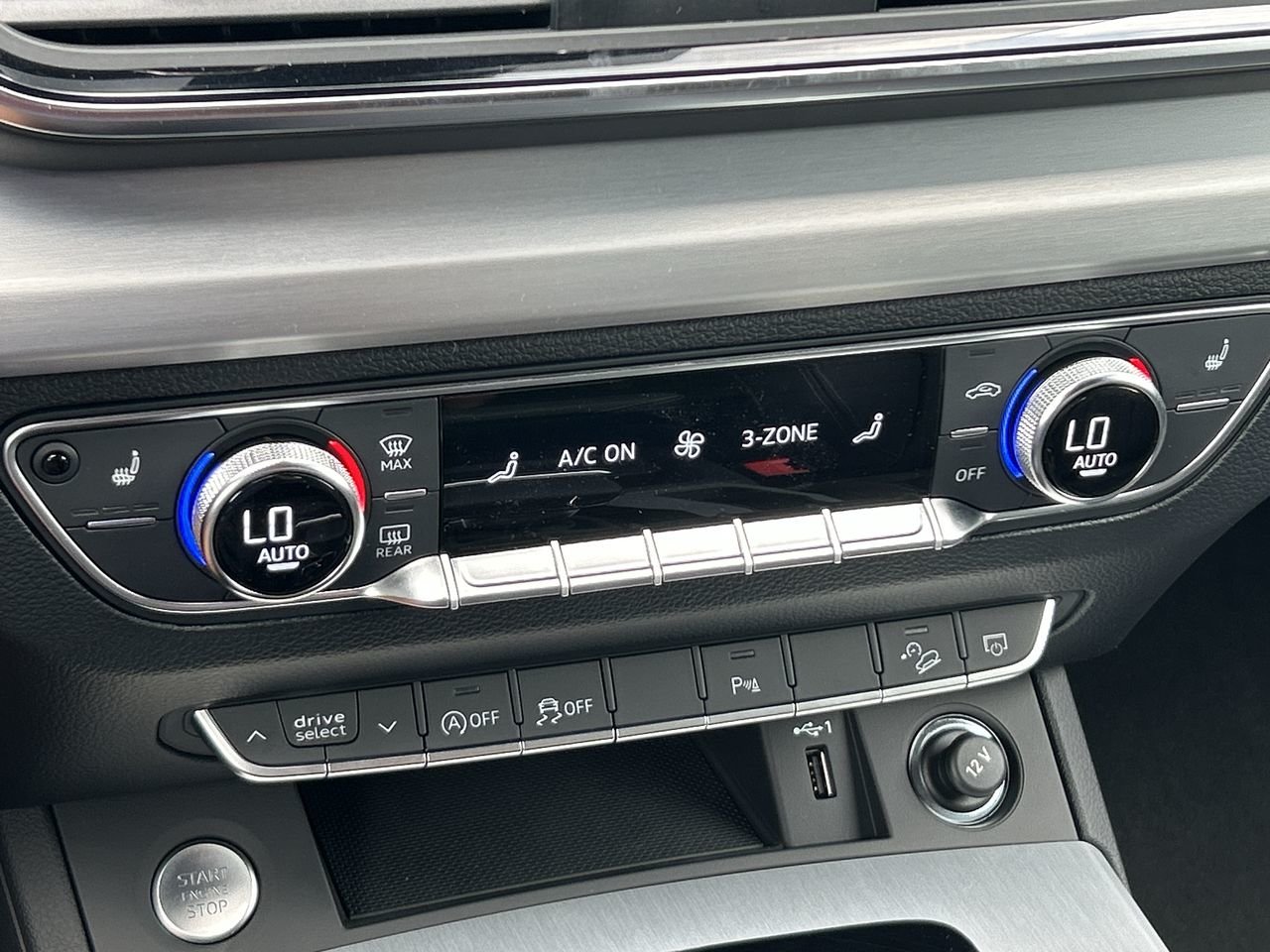 New 2023 Ibis white Audi Progressiv 45 TFSI quattro image 27