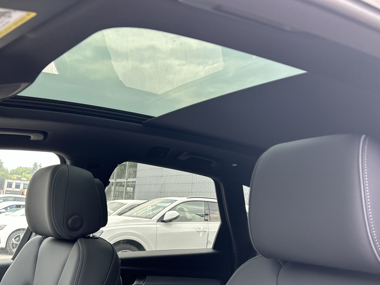 New 2023 Ibis white Audi Progressiv 45 TFSI quattro image 30