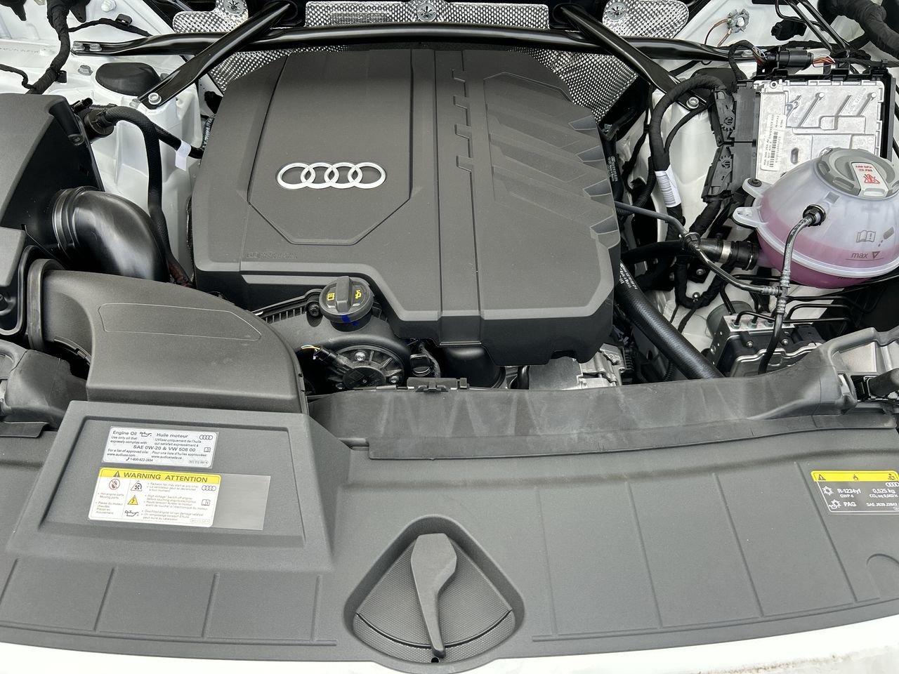 New 2023 Ibis white Audi Progressiv 45 TFSI quattro image 19
