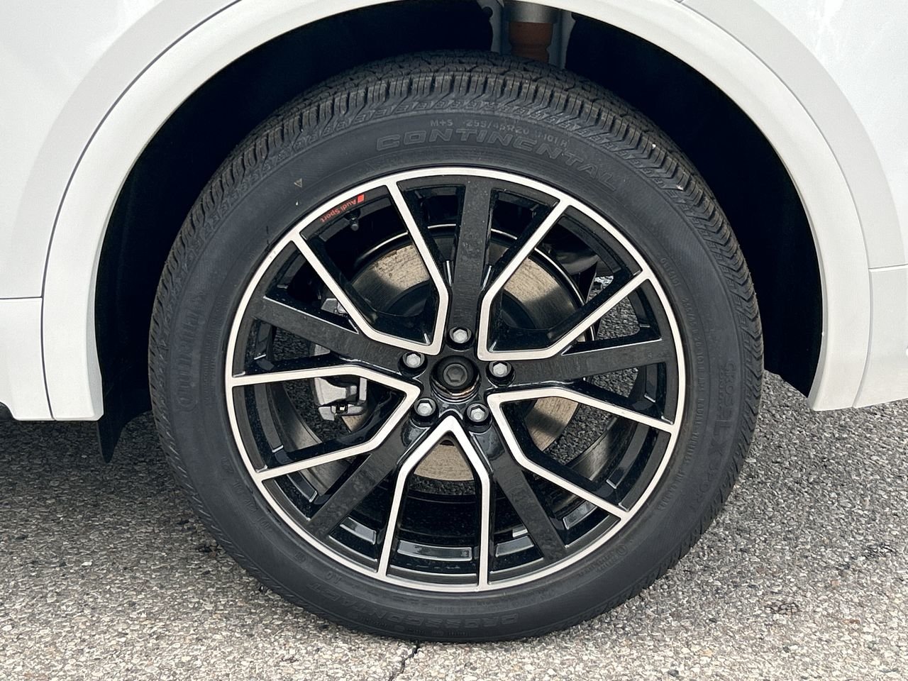 New 2023 Ibis white Audi Technik 45 TFSI quattro image 18