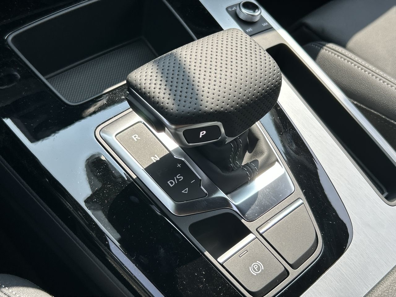 New 2023 Daytona grey pearl Audi Progressiv 45 TFSI quattro image 26