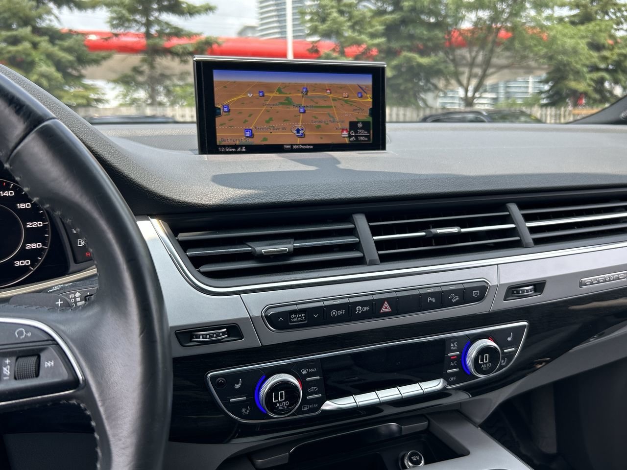 Used 2019 Navarra Blue Audi TECHNIK image 28