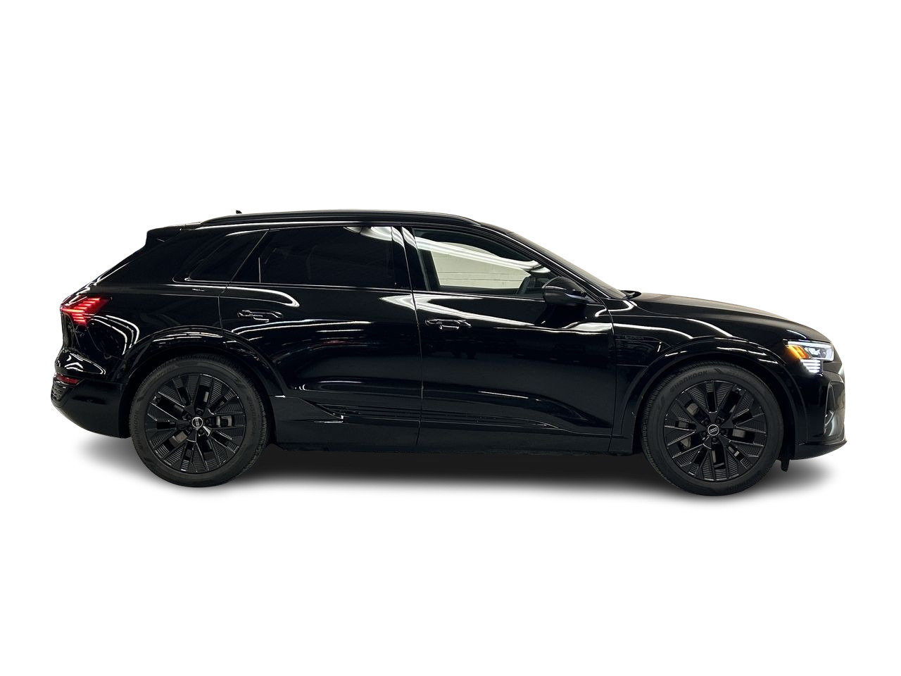 New 2024 Mythos Black metallic / Pearl effect Audi Quattro image 12