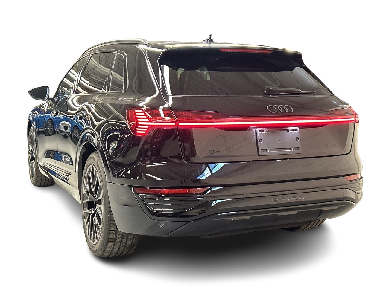 New 2024 Mythos Black metallic / Pearl effect Audi Quattro image 7