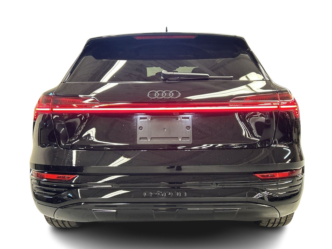 New 2024 Mythos Black metallic / Pearl effect Audi Quattro image 8
