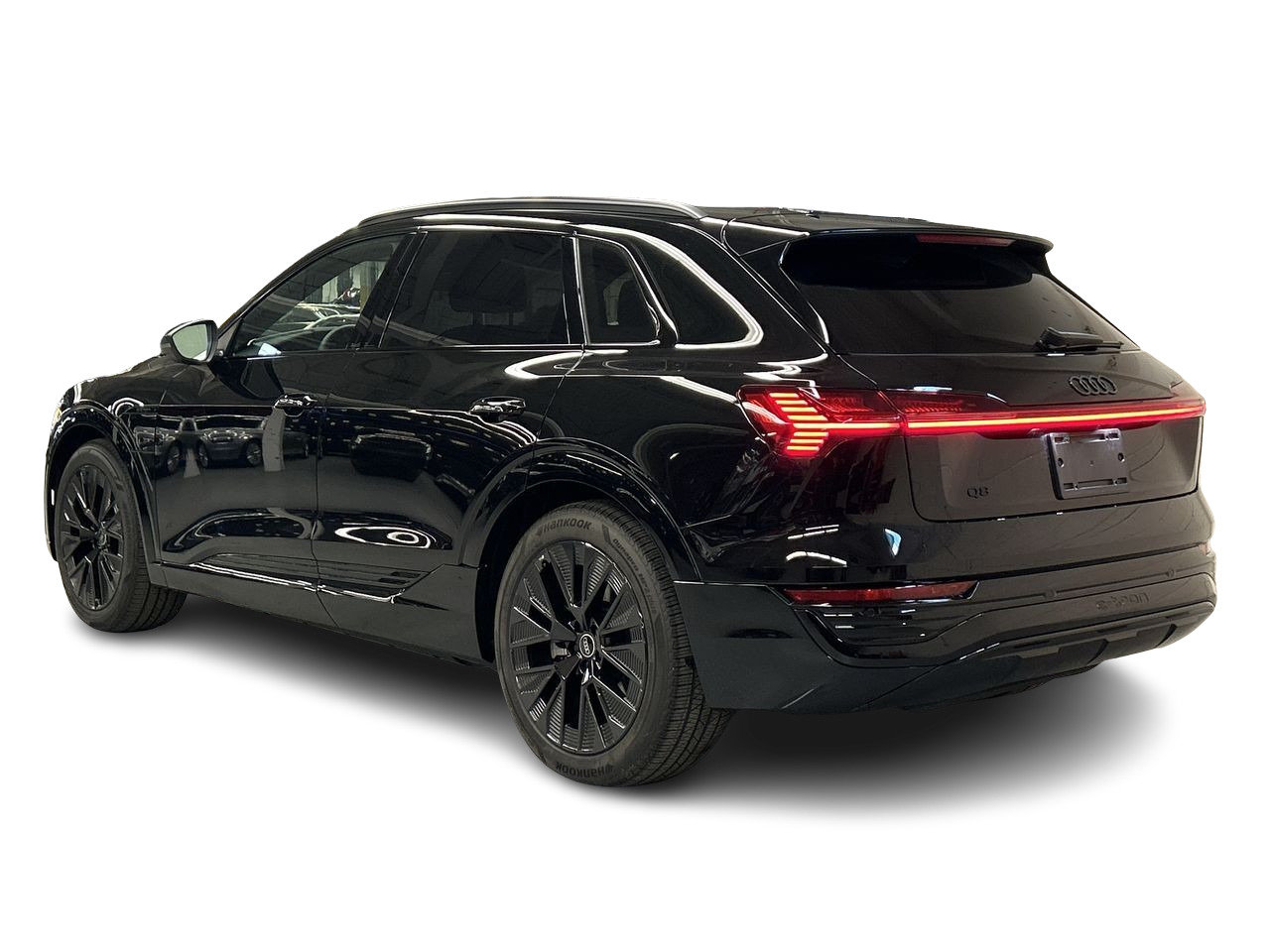 New 2024 Mythos Black metallic / Pearl effect Audi Quattro image 5