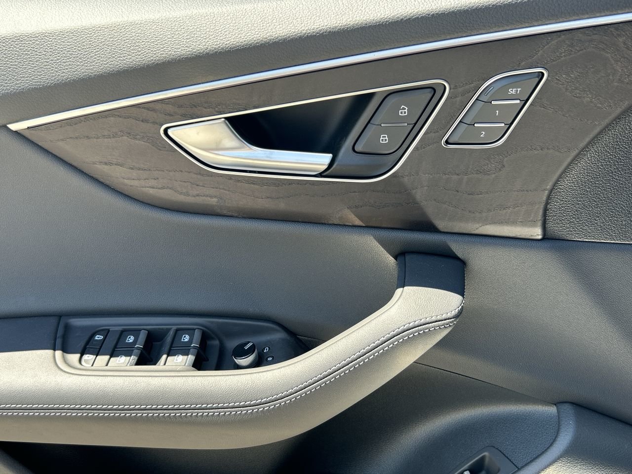 New 2023 Navarra Blue metallic Audi Progressiv image 21