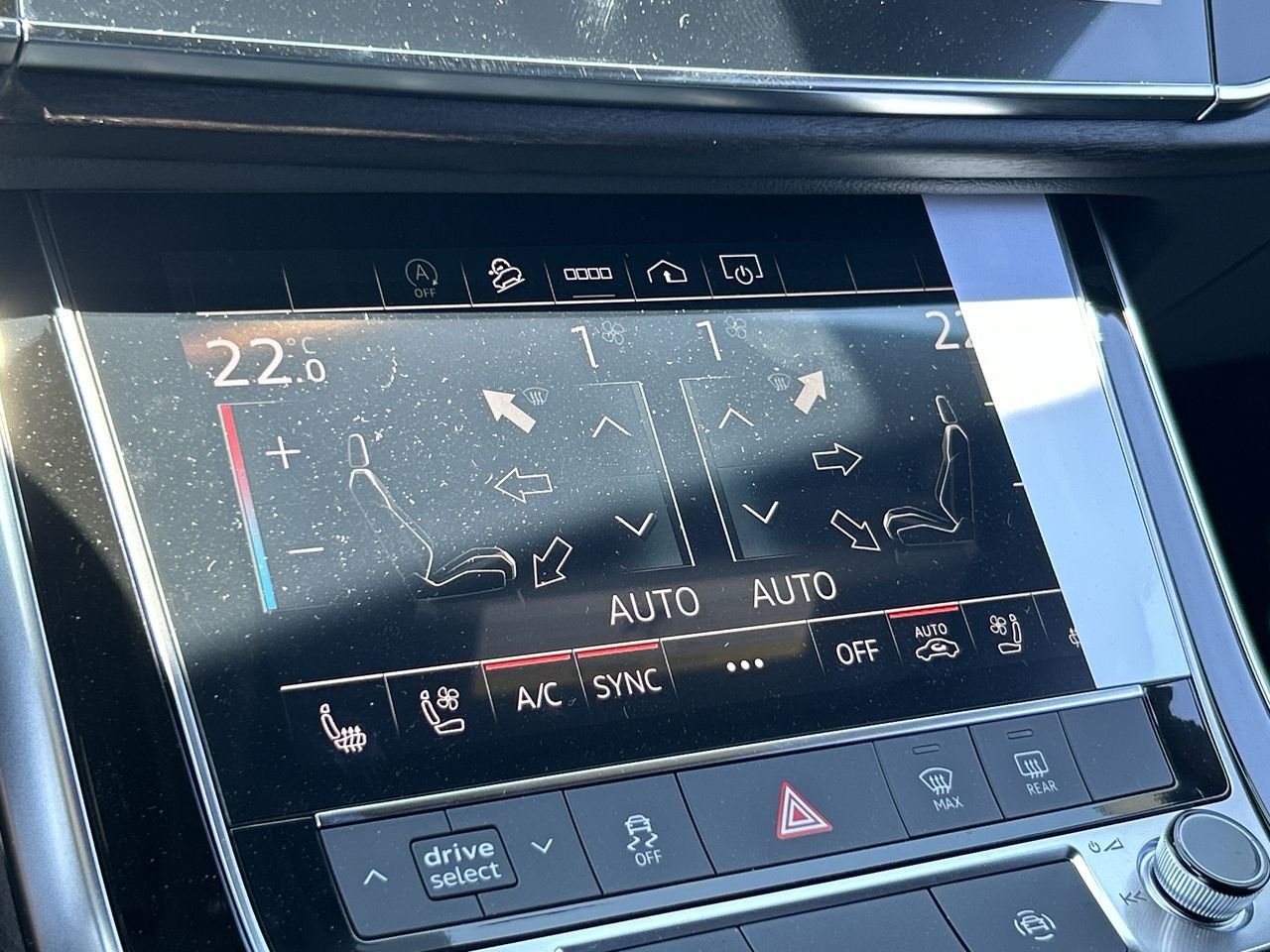 New 2023 Navarra Blue metallic Audi Progressiv image 27