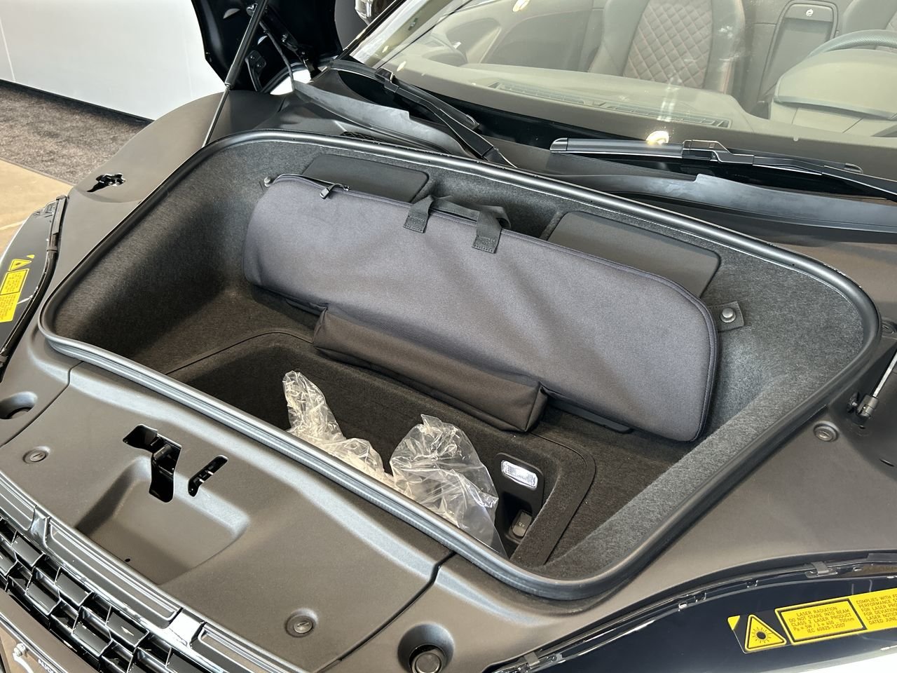 New 2023 Mythos black metallic Audi V10 performance quattro image 19