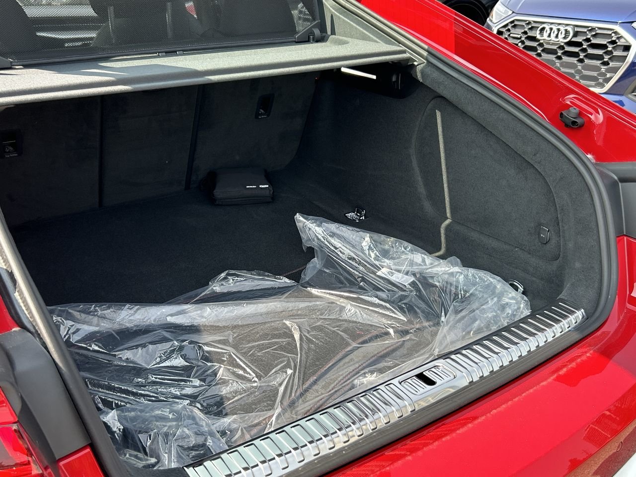 New 2023 Tango red  metallic Audi TFSI quattro image 32