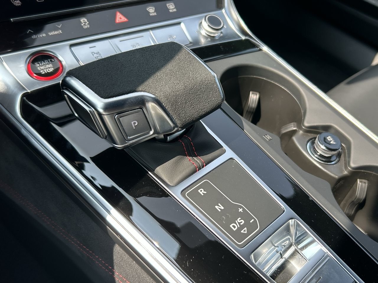 New 2023 Tango red  metallic Audi TFSI quattro image 28