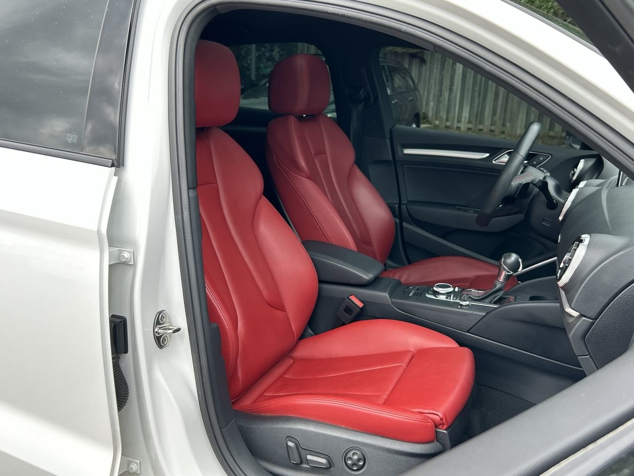 Certified Used 2020 White Audi TECHNIK image 33
