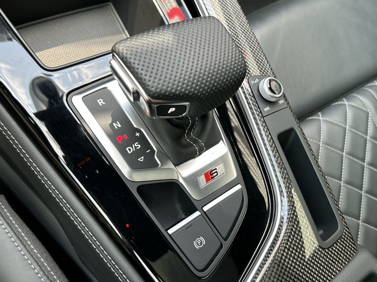 Certified Used 2020 Quantum Grey Audi TECHNIK image 28