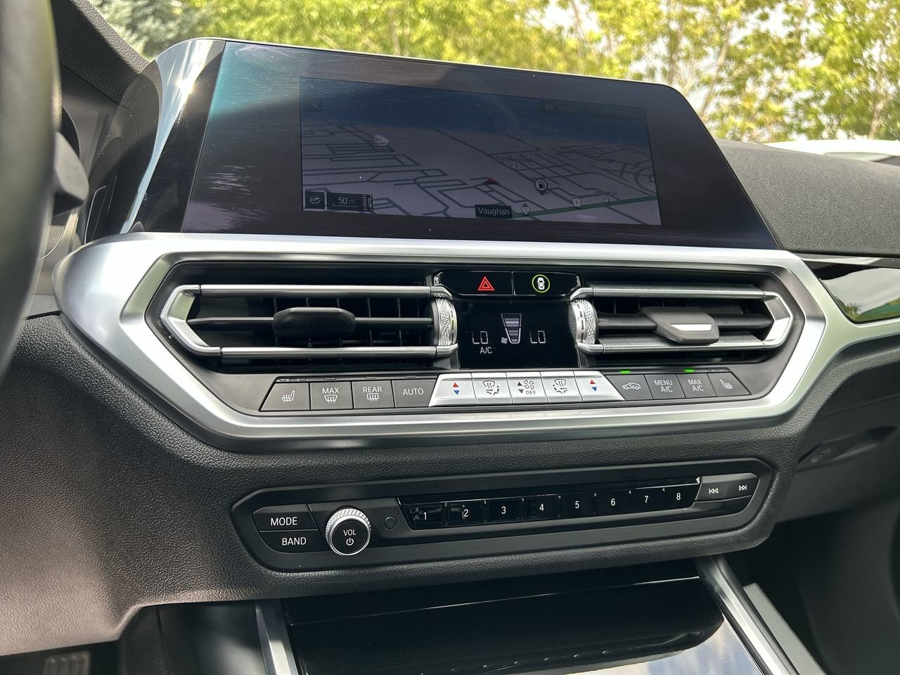 Used 2022 Mineral Grey Met BMW XDrive image 29