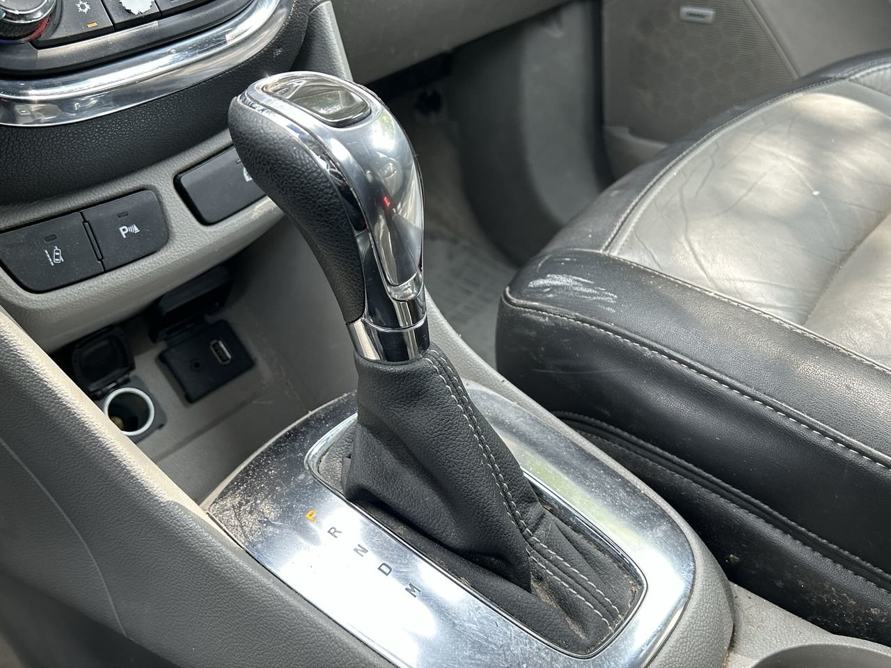 Used 2013 Red Buick PREMIUM image 28